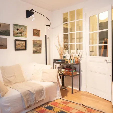 Charming 50 M Cocoon In 10th Apartament